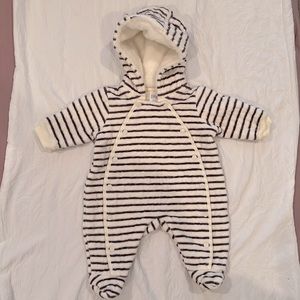 Nordstrom Baby grey and white striped hooded bunting